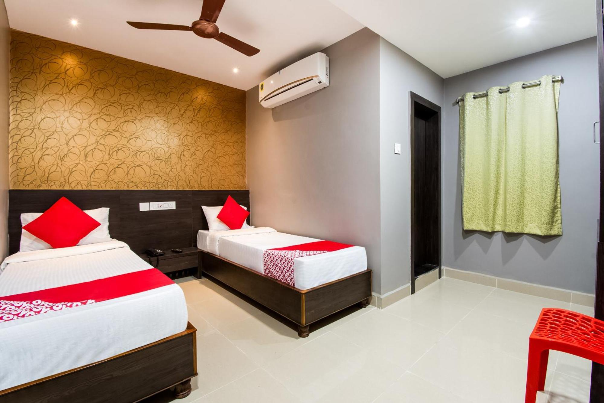 Hotel Cj Inn Vijayawāda エクステリア 写真